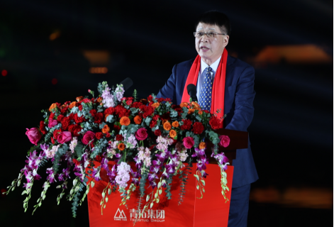 j9数字站集团年产值超2000亿元庆祝唬；；；疃⒋缶傩